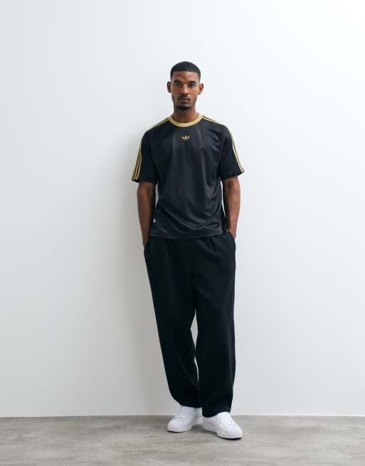 adidas Originals Jacquard-Jersey in Schwarz und Gold, 4 von 5
