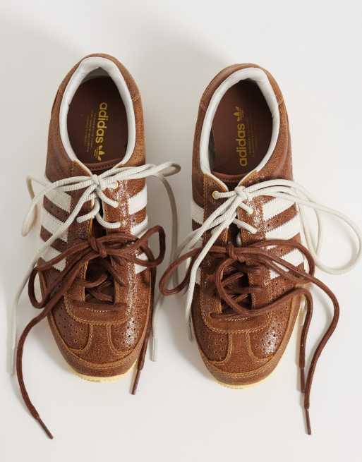adidas Originals Japan baskets marron châtaigne et blanc avec double laçage, 3 de 5