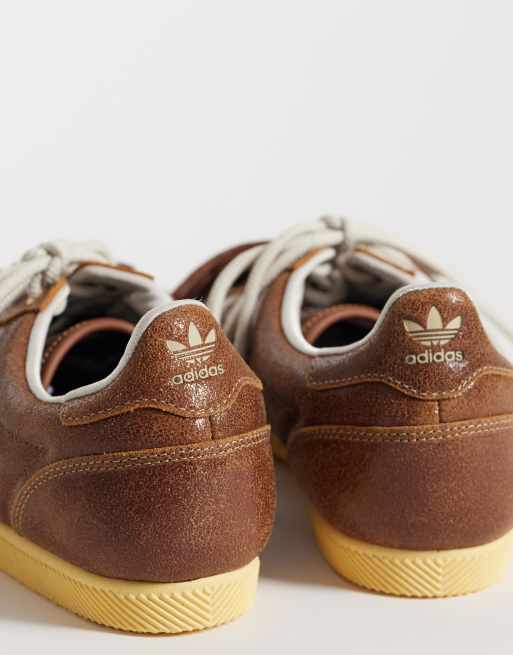 adidas Originals Japan baskets marron châtaigne et blanc avec double laçage, 4 de 5
