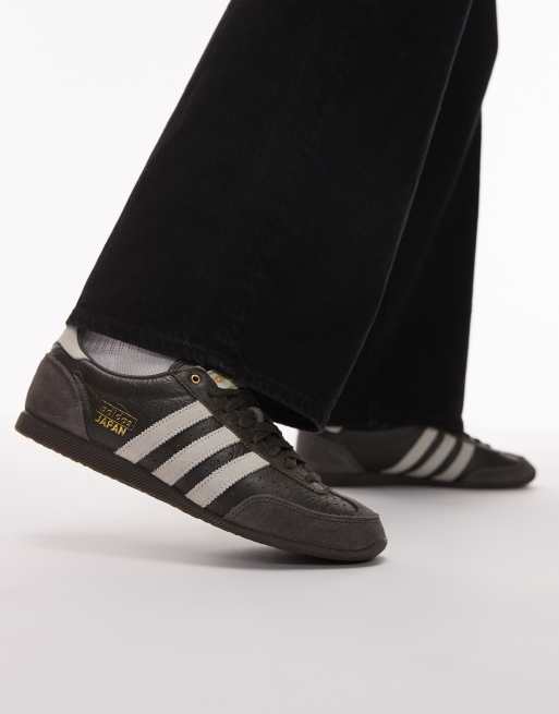 adidas Originals – Japan – Buty sportowe w kolorze ciemnym khaki i białym 