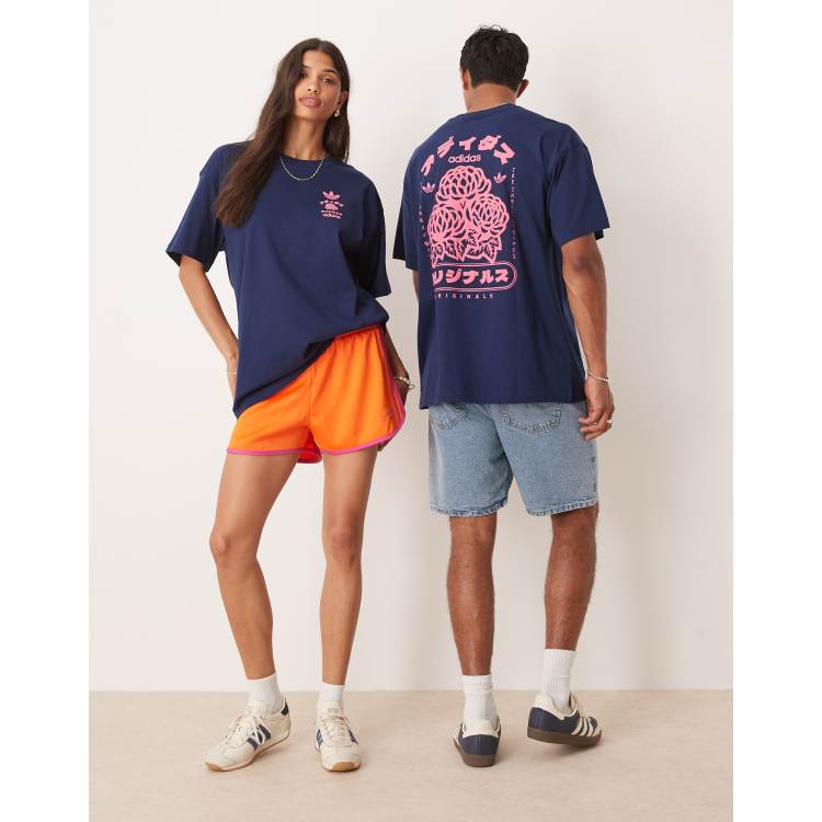 正品 adidas FLORAL GRAPHIC TEE FLORAL 花柄 半袖Tシャツ adidas Originals Japan Florals graphic t-shirt in navy | ASOS