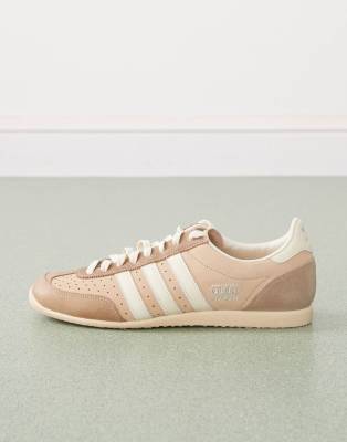 Adidas Originals Japan Low Sneakers In Brown