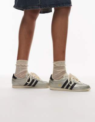 низкие кроссовки adidas Originals Japan жемчужно серебристого и черного цветов