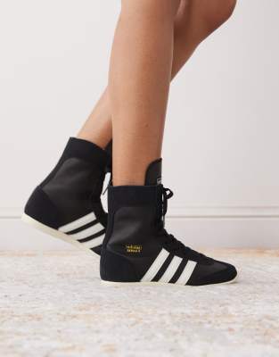 Adidas Originals Japan Mid Sneakers In Black