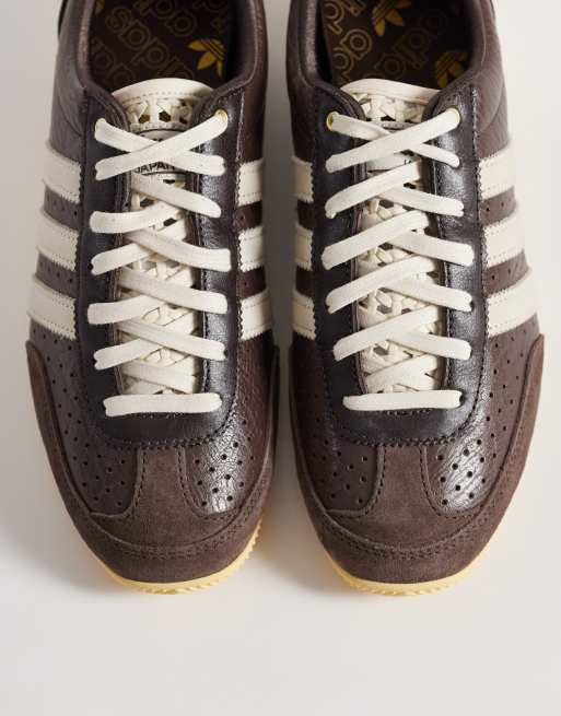 adidas Originals – Japan – Sneaker in Braun mit gehäkelter Zunge, 4 von 5