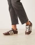 [adidas Originals] adidas Originals Japan sneakers in brown and cream snake print 38 BROWN