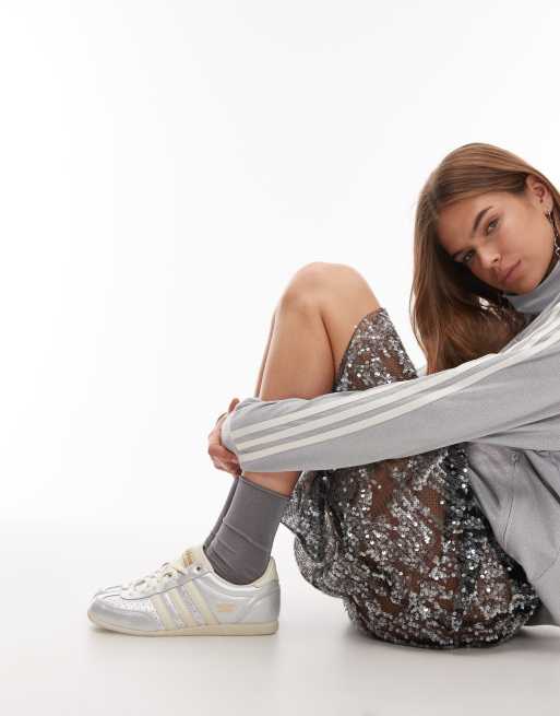 adidas Originals – Japan – Srebrne metaliczne buty sportowe – Tylko w ASOS