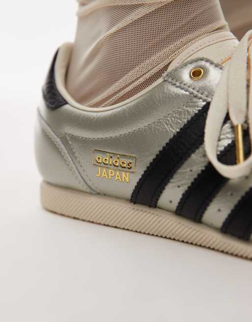 adidas Originals – Japan – Svart och silvermetalliska sneakers, 4 av 5