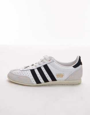 adidas Originals Japan trainers in white and black - View 2
