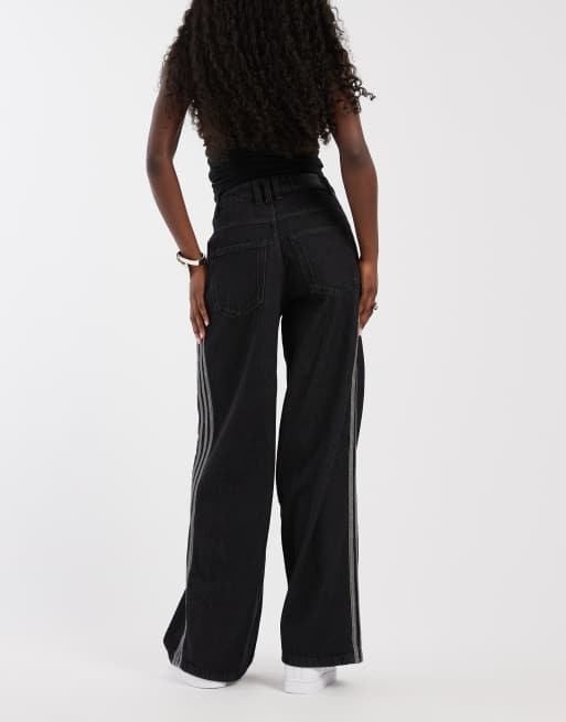 adidas Originals Jeans mit weitem Bein in Schwarz, 2 von 5