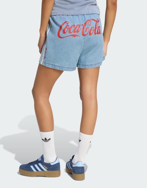 adidas Originals – Jeansshorts in Hellblau, 2 von 4