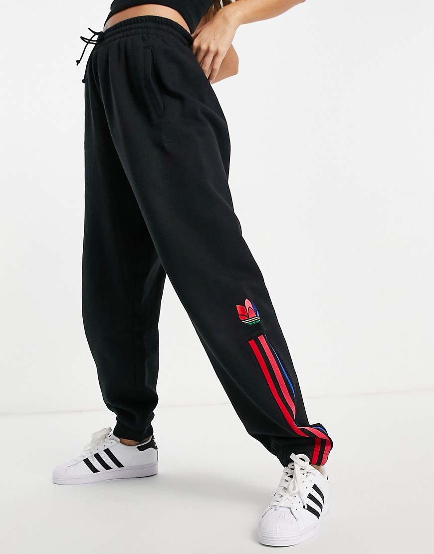 Adidas Originals - Joggingbroek met drie strepen en boorden in zwart