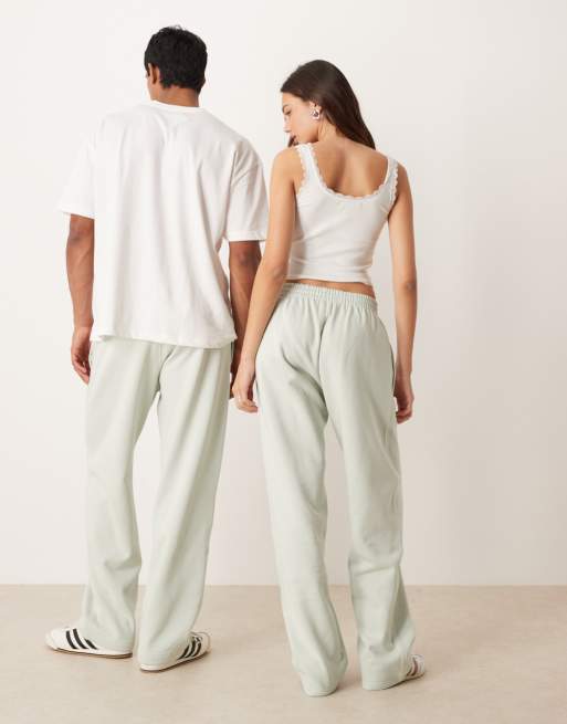 adidas Originals – Jogginghose in Salbeigrün mit offenem Saum, 3 von 4