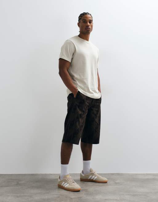 adidas Originals Jorts in Braun mit Monogramm, 3 von 5