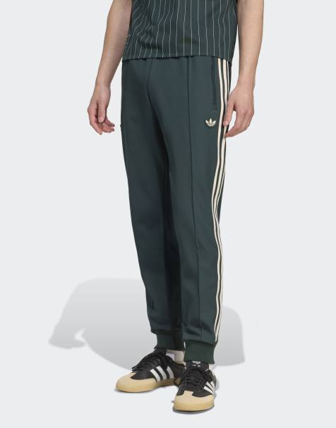 adidas Originals – Juventus Terrace Icons – Trainingshose in gedecktem Grün - view 1