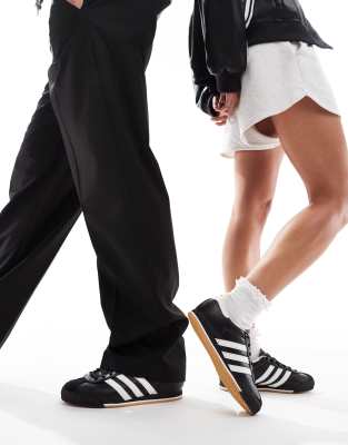 adidas Originals adidas Originals Kick trainers in black and white