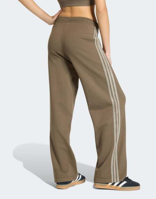 adidas Originals – Knit Firebird – Trainingshose in Branch/Silver Pebble, 3 von 4