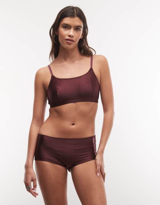 adidas Originals – Bordowy zestaw z wygodnej satyny: braletka bandeau i szorty boyfriend, 2 z 3