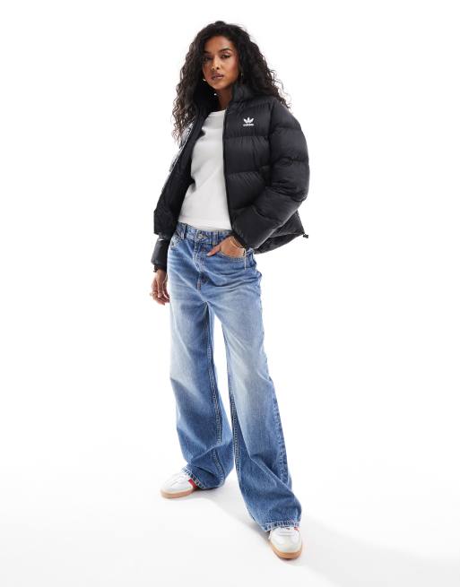 adidas Originals - Kort dynejakke i sort