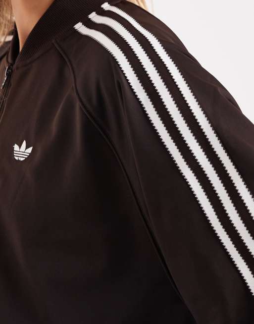 adidas Originals – Kragenloses Trainingsoberteil in Braun, 3 von 4
