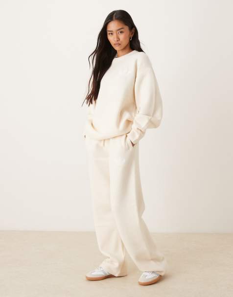 adidas Originals – Kremowe dzianinowe spodnie dresowe z szerokimi nogawkami - view 1