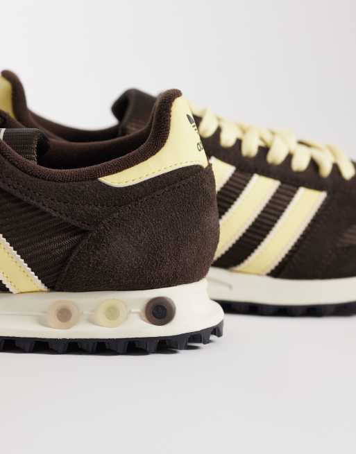 adidas Originals – LA – Sneaker in Braun und Gelb , 3 von 5