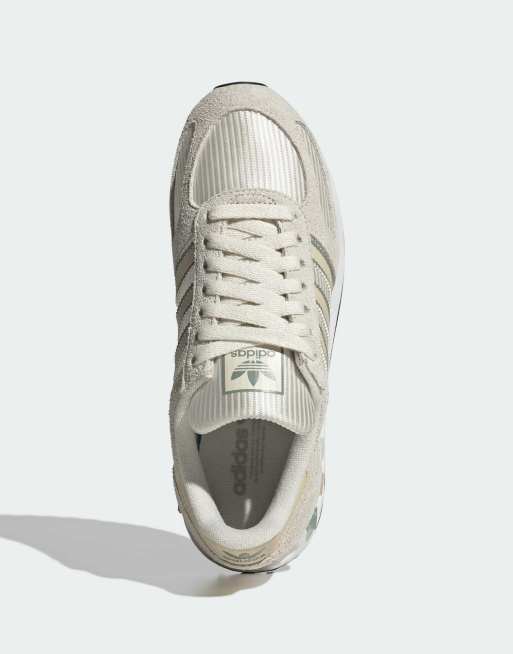 adidas Originals LA Sneaker in Wollweiß und Silber, 2 von 4