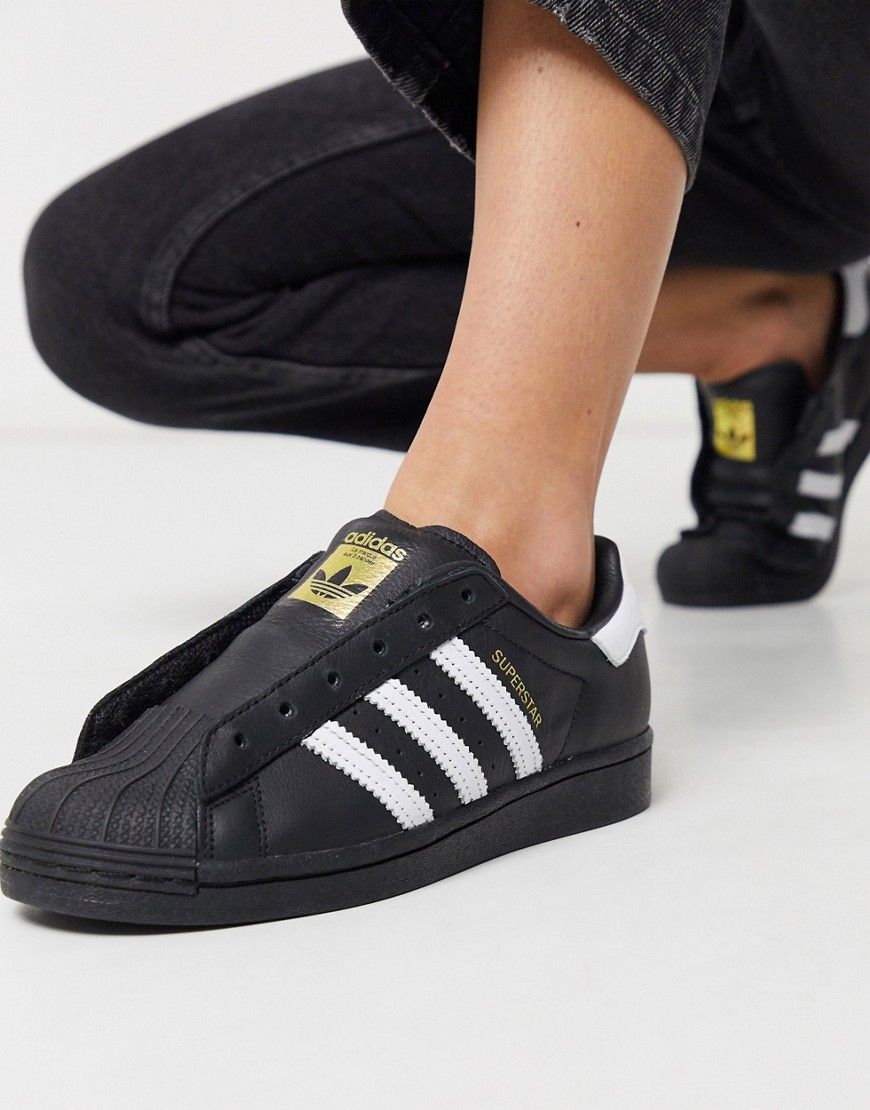 Adidas Originals Laceless Courtside Superstar trainers in black-White