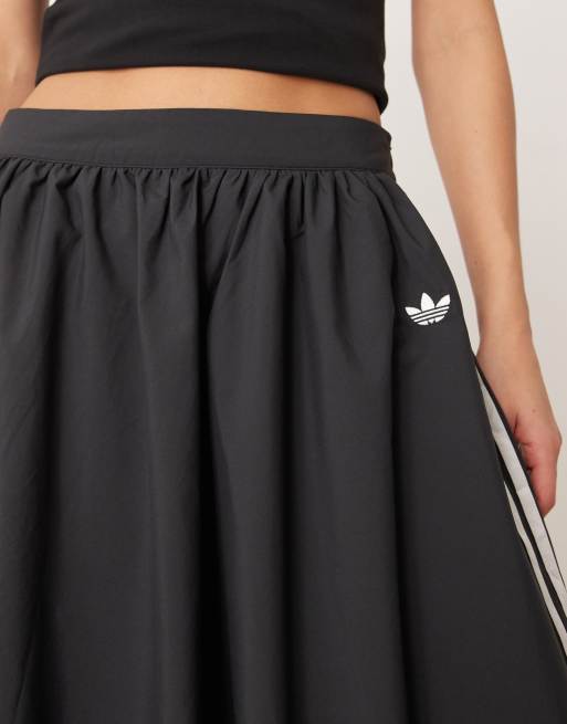 adidas Originals – Langer Ballonrock in Schwarz, 5 von 5