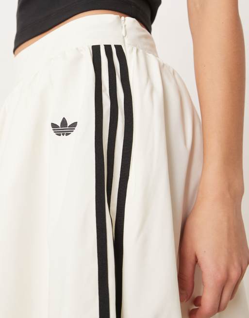 adidas Originals – Langer Rock in Wollweiß mit Ballonsaum, 5 von 5