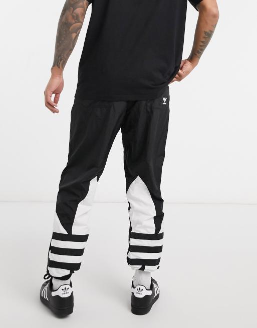 Men's adidas originals best sale big trefoil jogger pants