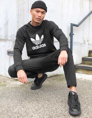 ADIDAS ORIGINALS LARGE TREFOIL SWEATSHIRT IN BLACK