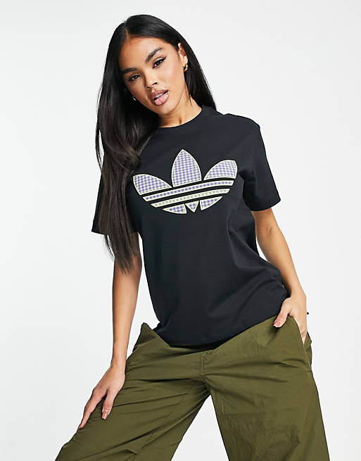 massefylde indre is adidas Originals large trefoil t-shirt with gingham print in black | ASOS