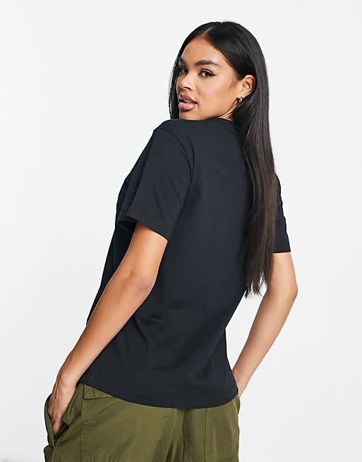 adidas Originals large trefoil t-shirt with gingham print in black | ASOS