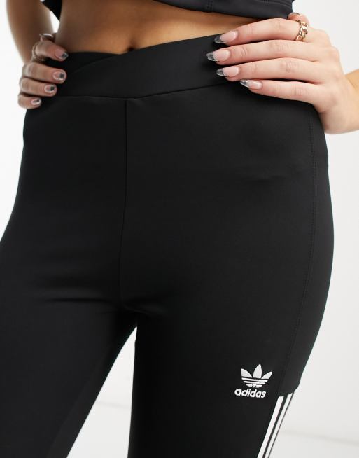 adidas Originals – Adicolor – Schwarze Leggings mit drei Streifen und hohem  Bund