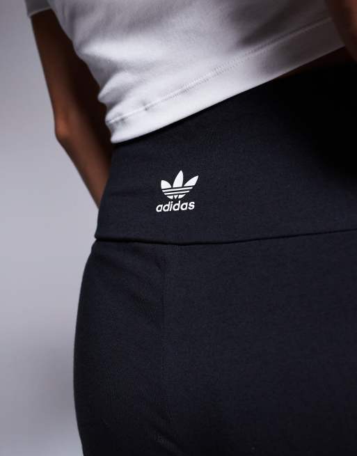 adidas Originals Leggings mit 3 Streifen in Schwarz