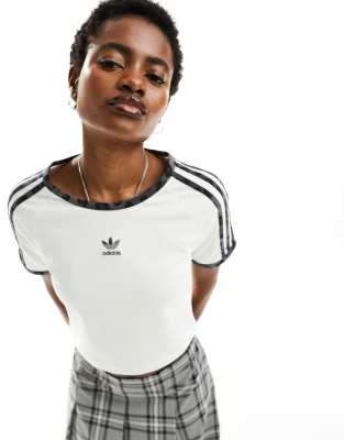 adidas Originals Leopard Luxe baby tee in white and red leopard three stripe - ASOS Price Checker