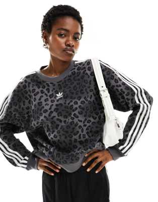 Animal hot sale print sweatshirt