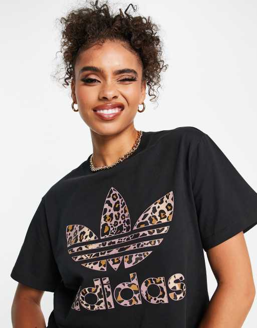 adidas Originals leopard print trefoil cropped t-shirt in black | ASOS