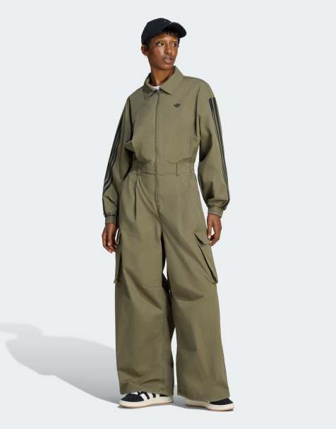 adidas Originals lockerer Jumpsuit in Olive Strata - view 1