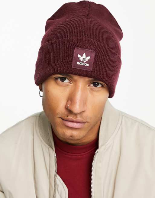 Adidas hotsell maroon cap