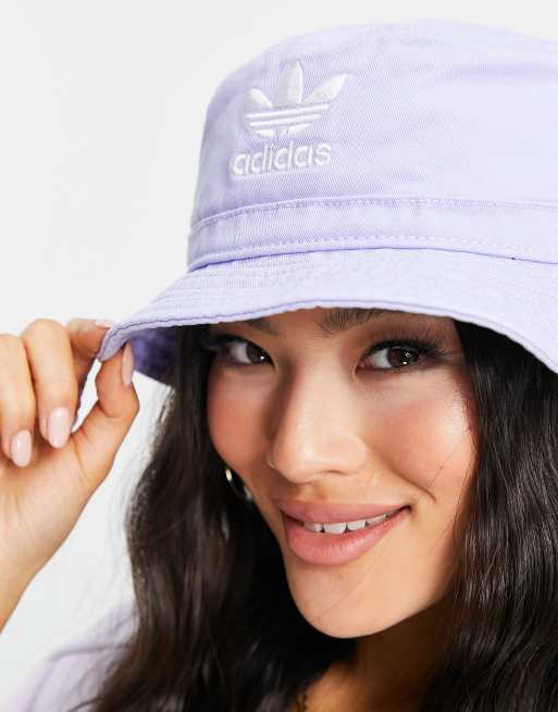 Adidas bucket hot sale hat lilac