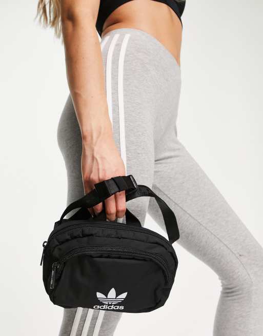 Adidas women's 2025 fanny pack