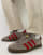 Thumbnail 1 van 4