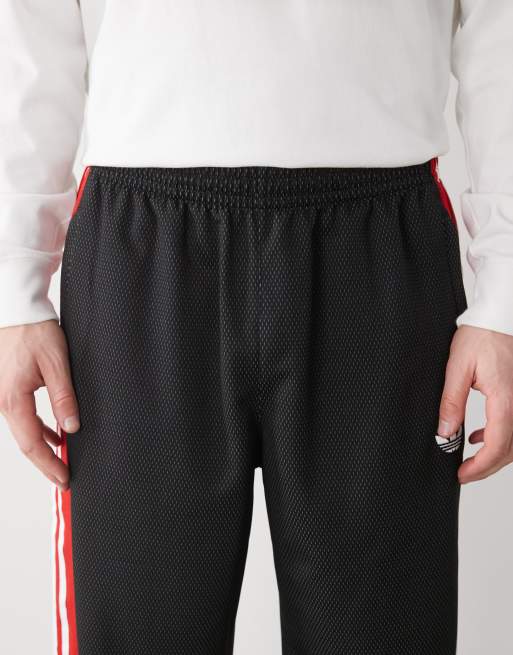 adidas Originals – Loose – Locker geschnittene Trainingshose aus Netzstoff in Schwarz, 4 von 5