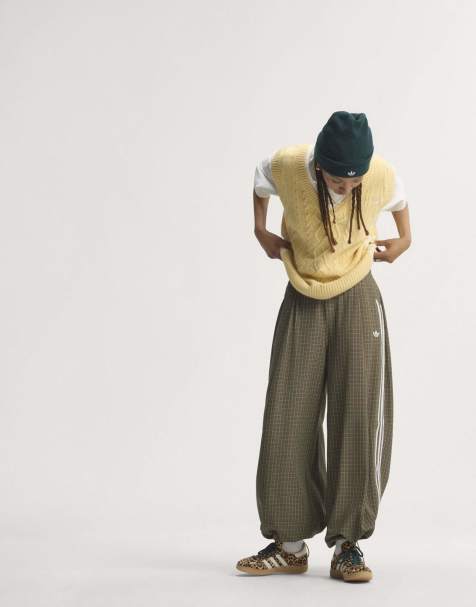 adidas Originals loose trousers in khaki check - view 1