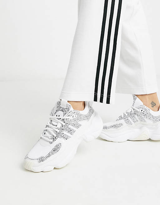 Looting Sign connect adidas Originals Magmur runner in white glitter | ASOS