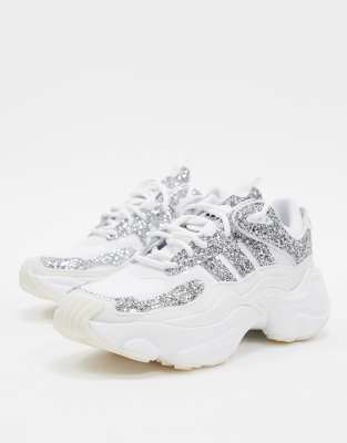 adidas magmur runner white