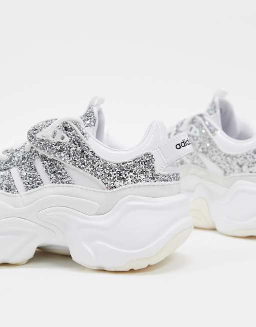 Adidas glitter sales tennis shoes