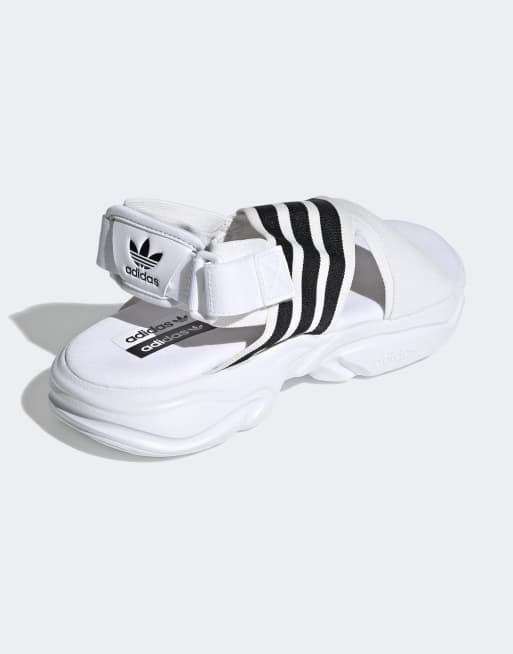 Sandalia magmur adidas new arrivals